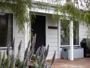 Indigo Bay - comfortable 3br home with large yard
